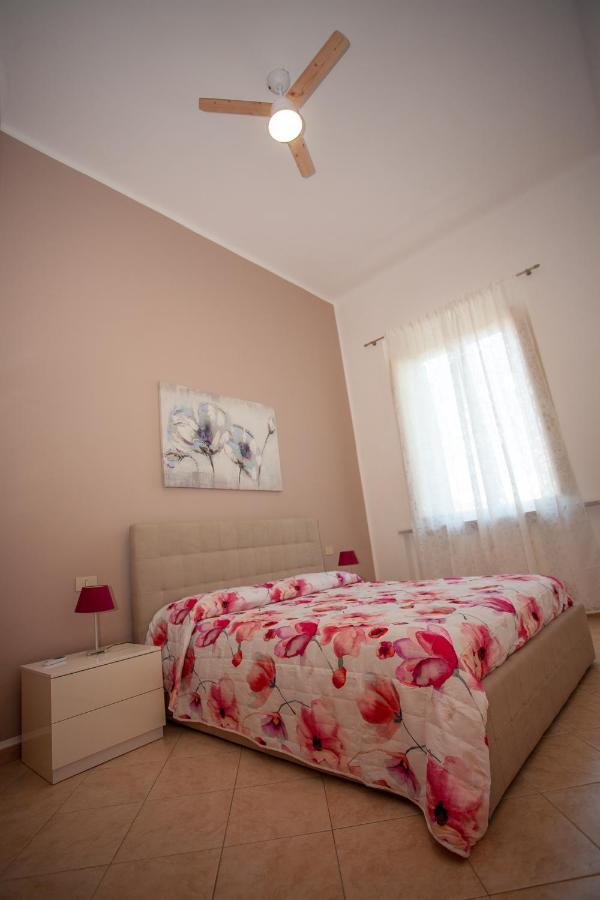 Casa Dafne Apartment ลีวอร์โน ภายนอก รูปภาพ